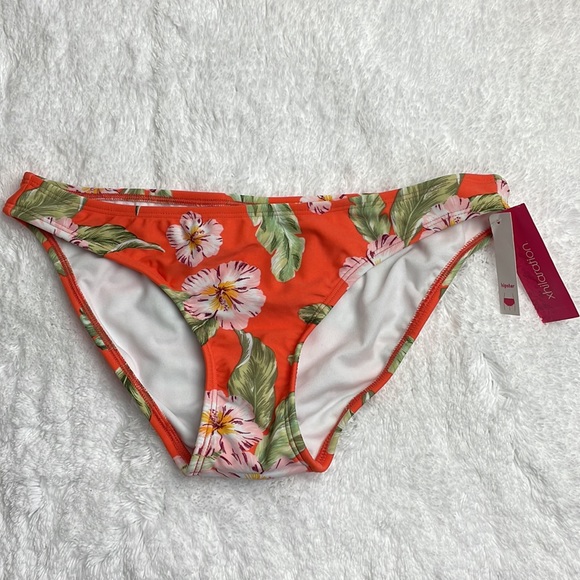 Xhilaration Floral Bikini Bottom hipster sz Medium - Picture 3 of 6